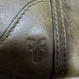 Frye Olive green Melissa zip cross body purse